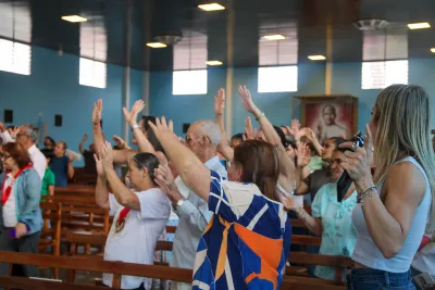 1º dia da novena - Benção das Famílias