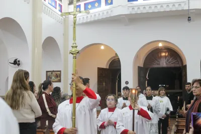 30 dia com Maria - Santa Missa e Coroação - Paróquia Nossa Senhora de Fátima (Araguari)