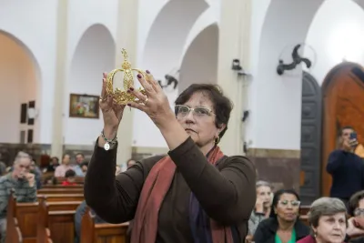 30 dia com Maria - Santa Missa e Coroação - Paróquia Nossa Senhora de Fátima (Araguari)