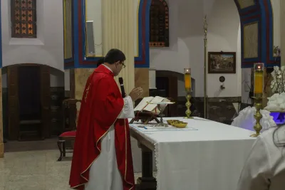 30 dia com Maria - Santa Missa e Coroação - Romeiros Devotos da Comunidade São Vicente de Paulo (Patrocinio)