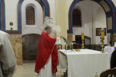 30 dia com Maria - Santa Missa e Coroação - Romeiros Devotos da Comunidade São Vicente de Paulo (Patrocinio)