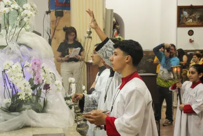 30 dia com Maria - Santa Missa e Coroação - Romeiros Devotos da Mãe Abadia da cidade de Araguari
