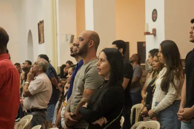 30 dia com Maria - Santa Missa e Coroação - Romeiros Devotos da Mãe Abadia da cidade de Araguari