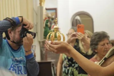 30 dia com Maria - Santa Missa e Coroação - Romeiros Devotos da Mãe Abadia da cidade de Araguari