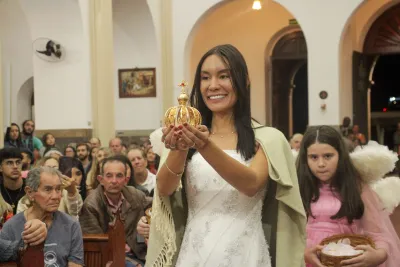 30 dia com Maria - Santa Missa e Coroação - Romeiros Devotos da Mãe Abadia da cidade de Araguari