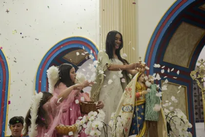 30 dia com Maria - Santa Missa e Coroação - Romeiros Devotos da Mãe Abadia da cidade de Araguari