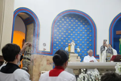 30 dia com Maria - Santa Missa e Coroação - Romeiros Devotos da Paroquia Cristo Rei (Uberlândia)