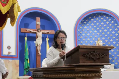30 dia com Maria - Santa Missa e Coroação - Romeiros Devotos da Paróquia N. S. de Guadalupe (Uberlândia)
