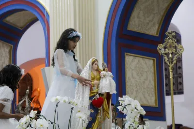 30 dia com Maria - Santa Missa e Coroação - Romeiros Devotos da Paróquia N. S. de Guadalupe (Uberlândia)