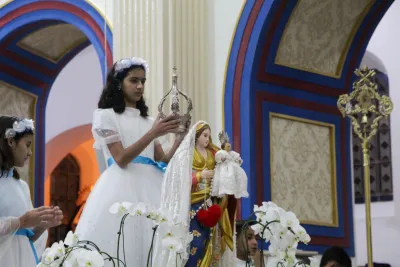 30 dia com Maria - Santa Missa e Coroação - Romeiros Devotos da Paróquia N. S. de Guadalupe (Uberlândia)