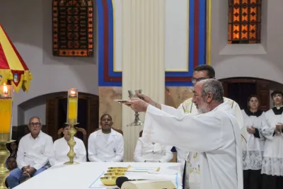 30 dia com Maria - Santa Missa e Coroação - Romeiros Devotos da Paróquia N. S. de Guadalupe (Uberlândia)