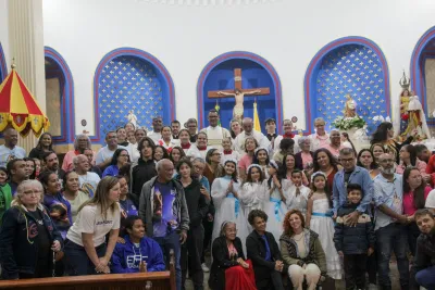 30 dia com Maria - Santa Missa e Coroação - Romeiros Devotos da Paróquia N. S. de Guadalupe (Uberlândia)