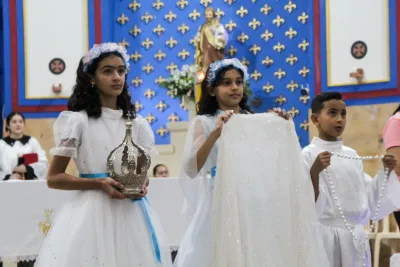 30 dia com Maria - Santa Missa e Coroação - Romeiros Devotos da Paróquia N. S. de Guadalupe (Uberlândia)