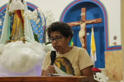 30 dia com Maria - Santa Missa e Coroação - Romeiros Devotos da Paróquia N. S. de Guadalupe (Uberlândia)