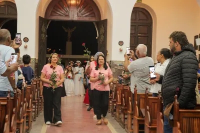 30 dia com Maria - Santa Missa e Coroação - Romeiros Devotos da Paróquia N. S. de Guadalupe (Uberlândia)