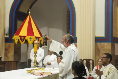 30 dia com Maria - Santa Missa e Coroação - Romeiros Devotos da Paróquia N. S. de Guadalupe (Uberlândia)