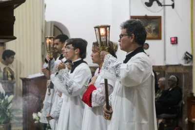30 dia com Maria - Santa Missa e Coroação - Romeiros Devotos da Paróquia N. S. de Guadalupe (Uberlândia)