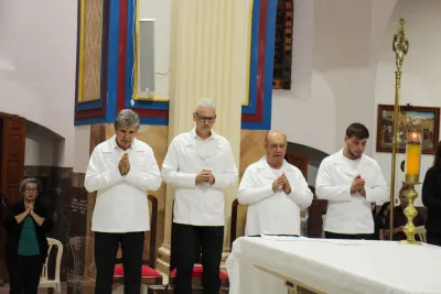 30 dia com Maria - Santa Missa e Coroação - Romeiros Devotos da Paróquia Nossa Senhora da Abadia Patrimônio (Uberlândia)