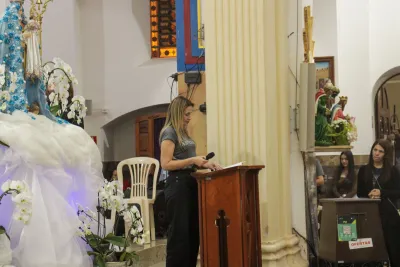 30 dia com Maria - Santa Missa e Coroação - Romeiros Devotos da Paróquia Nossa Senhora da Abadia Patrimônio (Uberlândia)