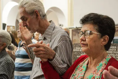30 dia com Maria - Santa Missa e Coroação - Romeiros Devotos da Paróquia Nossa Senhora da Abadia Patrimônio (Uberlândia)