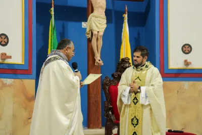 30 dia com Maria - Santa Missa e Coroação - Romeiros Devotos da Paróquia Nossa Senhora da Abadia Patrimônio (Uberlândia)