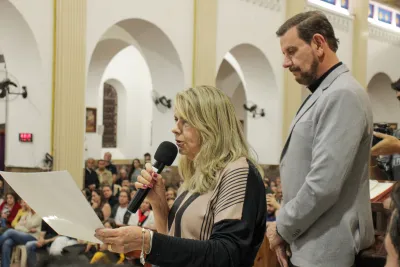 30 dia com Maria - Santa Missa e Coroação - Romeiros Devotos da Paróquia Nossa Senhora da Abadia Patrimônio (Uberlândia)