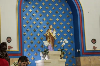 30 dia com Maria - Santa Missa e Coroação - Romeiros Devotos da Paróquia Nossa Senhora da Abadia Patrimônio (Uberlândia)