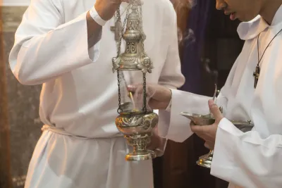 30 dia com Maria - Santa Missa e Coroação - Romeiros Devotos da Paróquia Nossa Senhora da Abadia Patrimônio (Uberlândia)