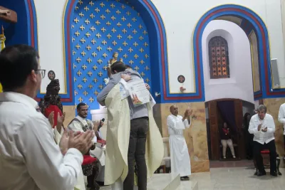 30 dia com Maria - Santa Missa e Coroação - Romeiros Devotos da Paróquia Nossa Senhora da Abadia Patrimônio (Uberlândia)
