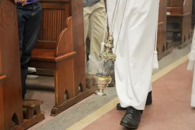 30 dia com Maria - Santa Missa e Coroação - Romeiros Devotos da Paróquia Nossa Senhora da Abadia Patrimônio (Uberlândia)