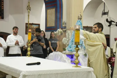 30 dia com Maria - Santa Missa e Coroação - Romeiros Devotos da Paróquia Nossa Senhora da Abadia Patrimônio (Uberlândia)