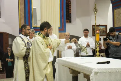 30 dia com Maria - Santa Missa e Coroação - Romeiros Devotos da Paróquia Nossa Senhora da Abadia Patrimônio (Uberlândia)