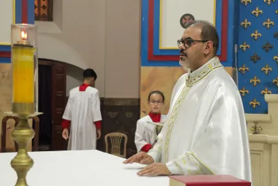 30 dia com Maria - Santa Missa e Coroação - Romeiros Devotos da Paróquia Nossa Senhora da Lapa (Vazante)