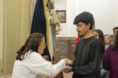 30 dia com Maria - Santa Missa e Coroação - Romeiros Devotos da Paróquia Nossa Senhora da Lapa (Vazante)