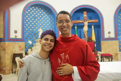 30 dia com Maria - Santa Missa e Coroação - Romeiros Devotos da Paróquia Nossa Senhora das Dores (Campo Florido)