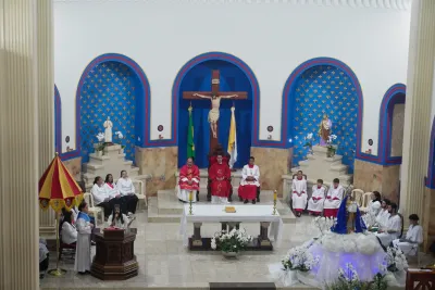 30 dia com Maria - Santa Missa e Coroação - Romeiros Devotos da Paróquia Nossa Senhora das Dores (Campo Florido)