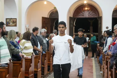 30 dia com Maria - Santa Missa e Coroação - Romeiros Devotos da Paróquia Nossa Senhora das Dores (Campo Florido)