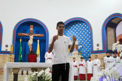30 dia com Maria - Santa Missa e Coroação - Romeiros Devotos da Paróquia Nossa Senhora das Dores (Campo Florido)