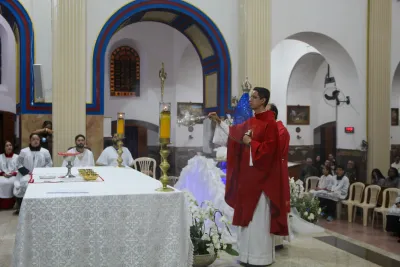 30 dia com Maria - Santa Missa e Coroação - Romeiros Devotos da Paróquia Nossa Senhora das Dores (Campo Florido)