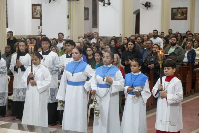 30 dia com Maria - Santa Missa e Coroação - Romeiros Devotos da Paróquia Nossa Senhora das Dores (Campo Florido)