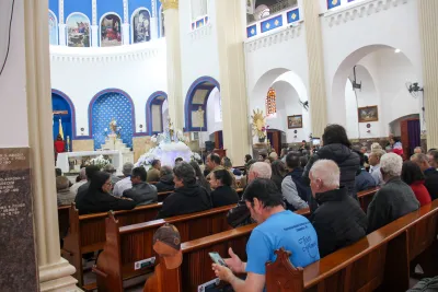 30 dia com Maria - Santa Missa e Coroação - Romeiros Devotos da Paróquia Nossa Senhora das Dores (Campo Florido)