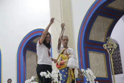 30 dia com Maria - Santa Missa e Coroação - Romeiros Devotos da Paróquia Nossa Senhora de Fatima (Monte Carmelo)