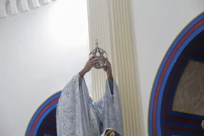 30 dia com Maria - Santa Missa e Coroação - Romeiros Devotos da Paróquia Nossa Senhora de Fatima (Monte Carmelo)