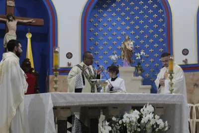 30 dia com Maria - Santa Missa e Coroação - Romeiros Devotos da Paróquia Nossa Senhora do Caminho (Uberlândia)