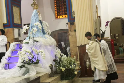 30 dia com Maria - Santa Missa e Coroação - Romeiros Devotos da Paróquia Nossa Senhora do Carmo (Uberlândia)