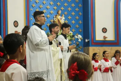 30 dia com Maria - Santa Missa e Coroação - Romeiros Devotos da Paróquia Nossa Senhora do Carmo (Uberlândia)