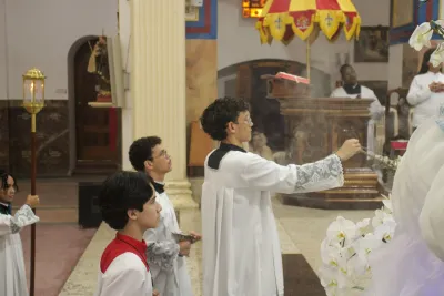 30 dia com Maria - Santa Missa e Coroação - Romeiros Devotos da Paróquia Nossa Senhora do Carmo (Uberlândia)
