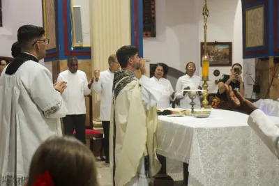 30 dia com Maria - Santa Missa e Coroação - Romeiros Devotos da Paróquia Nossa Senhora do Carmo (Uberlândia)