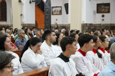 30 dia com Maria - Santa Missa e Coroação - Romeiros Devotos da Paroquia Sant' Anna (Indiánopolis)