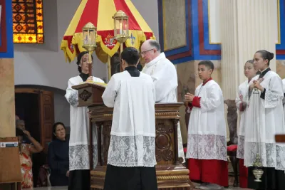 30 dia com Maria - Santa Missa e Coroação - Romeiros Devotos da Paroquia Sant' Anna (Indiánopolis)
